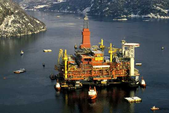 В кое от посочените европейски морета се добиват значителни количества нефт