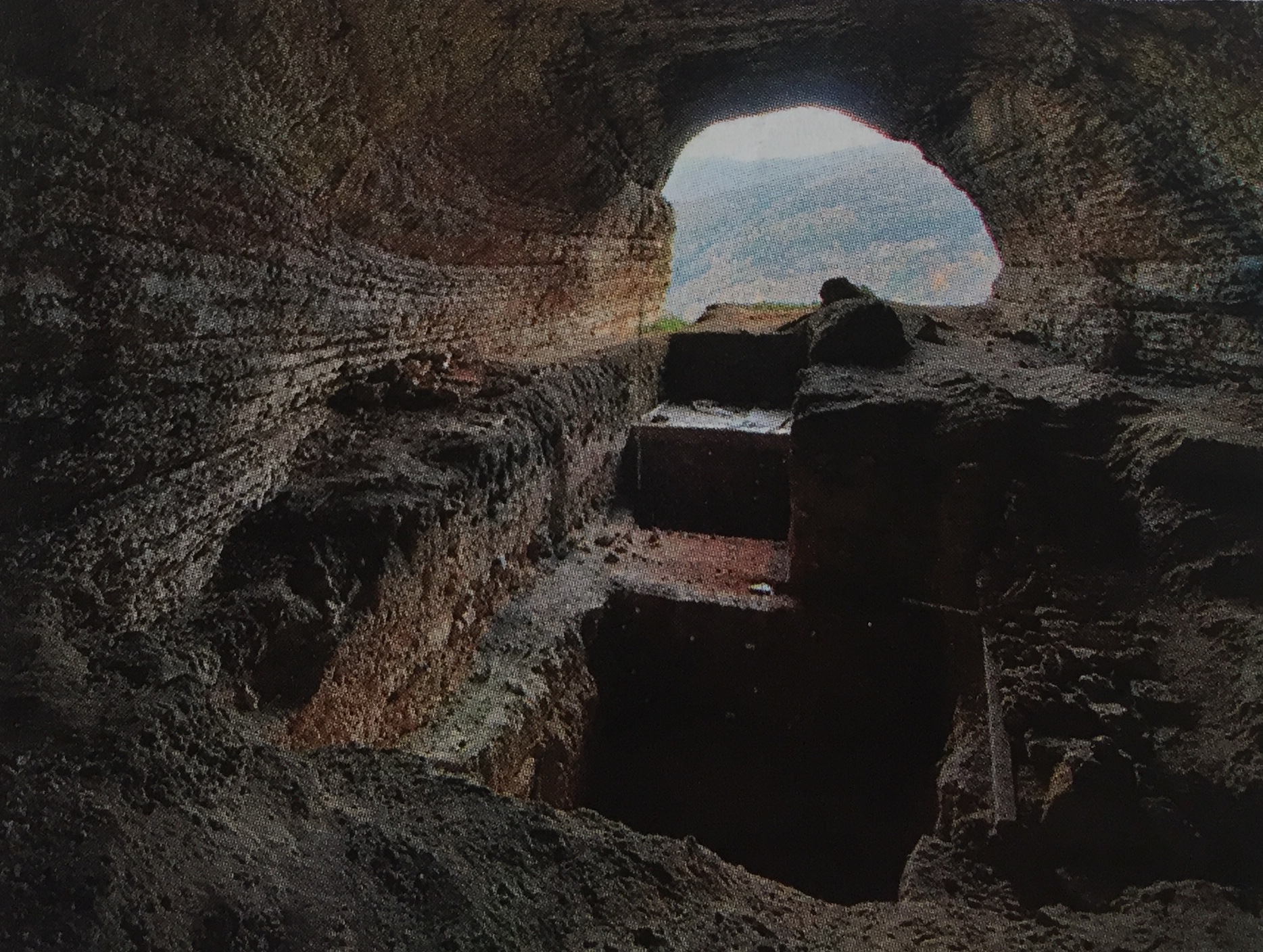 В коя пещера са открити първите следи от човешко присъствие по днешните български земи